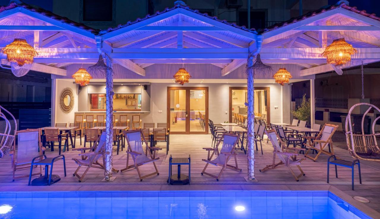 Adonis Hotel Pefkochori Exteriör bild