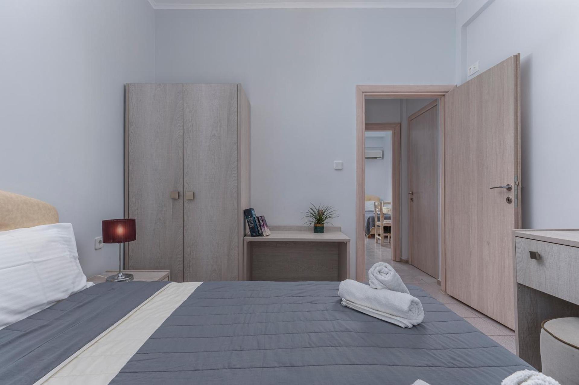 Adonis Hotel Pefkochori Rum bild